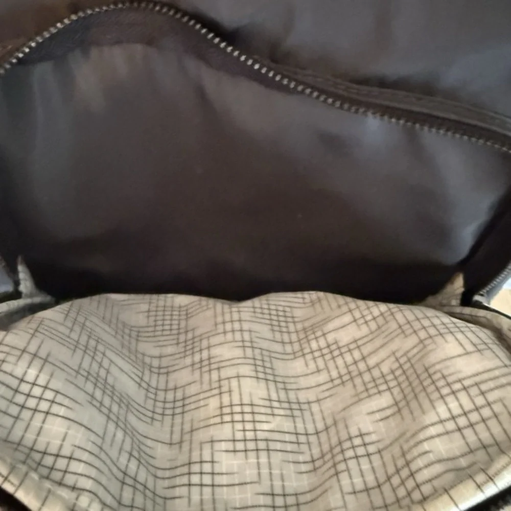 Sol And Selene Womens Black Zippered Backpack Handbag‎ Medium Pockets Excellent